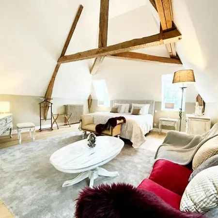 Bed & Breakfast Anelys - Chateau Du Bocage Equemauville