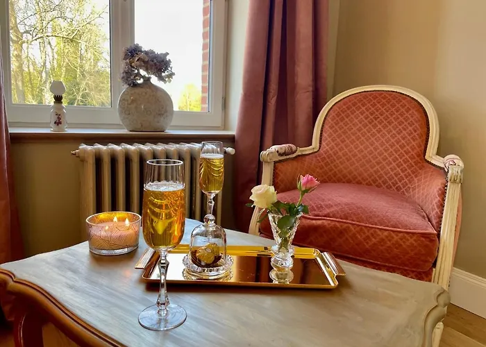 לינה וארוחת בוקר Anelys - Chateau Du Bocage