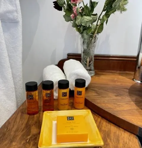 לינה וארוחת בוקר Anelys - Chateau Du Bocage