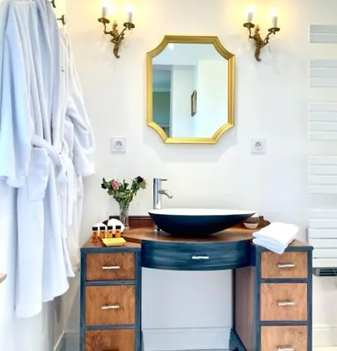 Anelys - Chateau Du Bocage * Équemauville