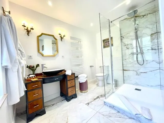 לינה וארוחת בוקר Anelys - Chateau Du Bocage